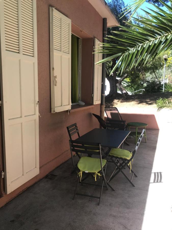 L Annexe 50M De La Plage Bandol Exterior foto